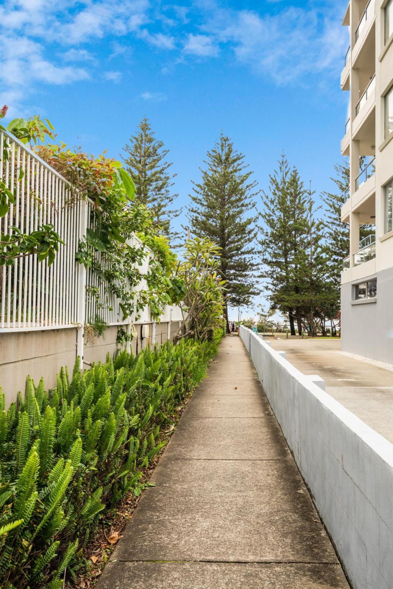 Horizons Holiday Apartments - Official Gold Coast Exterior photo